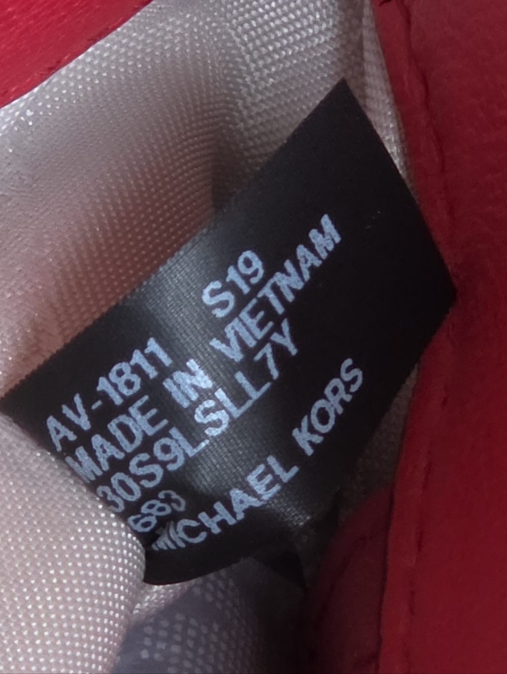 Michael Kors Sloan Large Red Chain Shoulder Bag - Picture 9 of 12